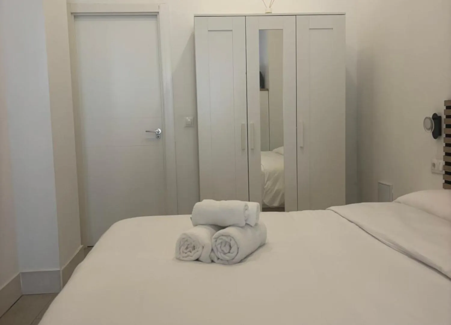 Apartment Apartamento 5 A 3 Min Caminando De La Estacion De Bus Y Tren Maria Zambrano 5 Malaga