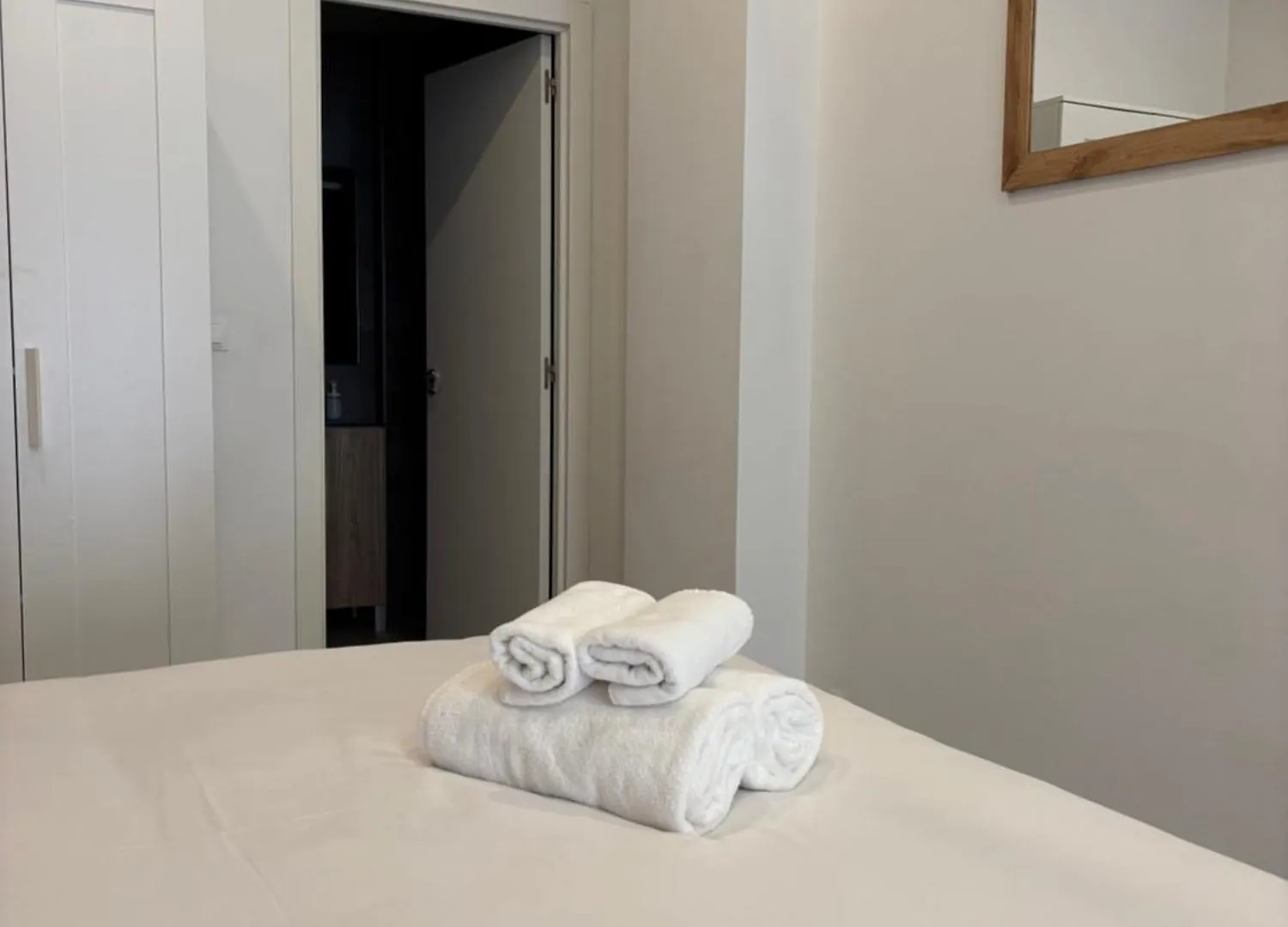 Apartment Apartamento 5 A 3 Min Caminando De La Estacion De Bus Y Tren Maria Zambrano 5 Malaga Spain
